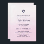 Invitación Color de agua rosa de Rubor| Bat Mitzvah<br><div class="desc">Estas elegantes invitaciones a la moda del Bat Mitzvah presentan un fondo de lavado de color rosa oscuro y claro. Tu información aparece en una mezcla de tipografía manuscrita de color azul marino más oscura y texto sans serif moderno,  y también hay una Estrella de David.</div>