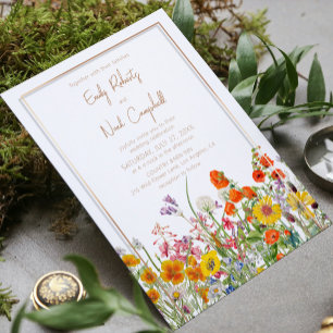 Invitación Coloridas flores silvestres casadas en el campo