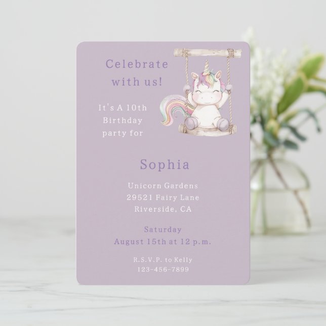 Invitación Columpio de cumpleaños de unicornio blanco púrpura (Anverso de pie)