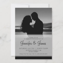 Compromiso elegante de fotografías en blanco y neg