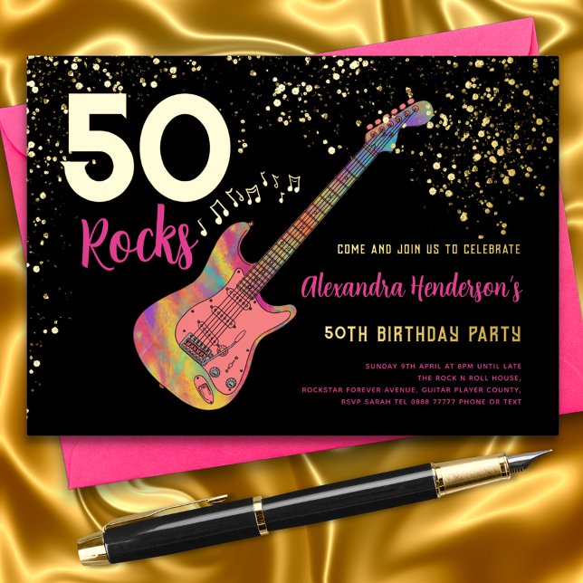Invitación Con Relieve Metalizado 50 Rocks 50 cumpleaños partido Oro negro rosado (50 rock pink black and gold foil 50th birthday party invitation with colorful guitars music theme )
