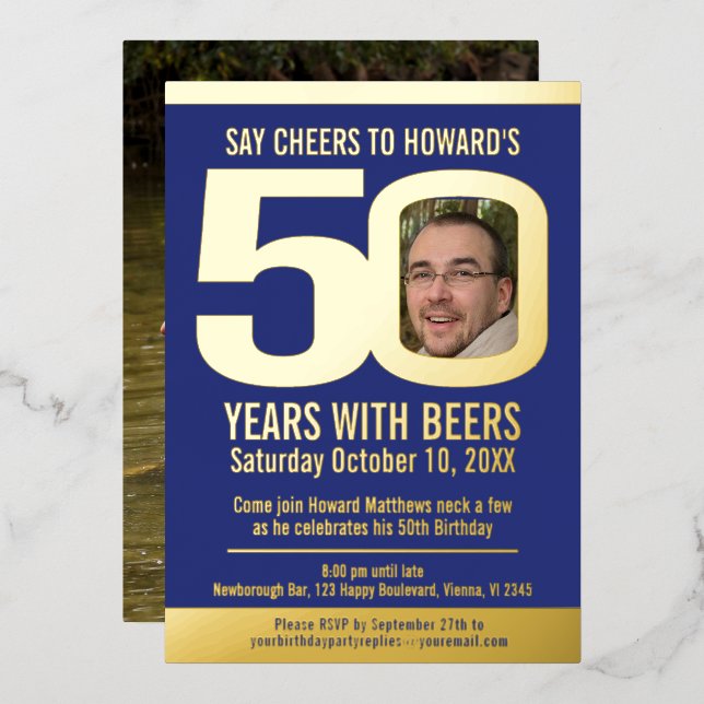 Invitación Con Relieve Metalizado 50th Birthday party blue gold foil photo beer  (Anverso/Reverso)