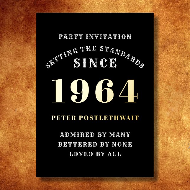 Invitación Con Relieve Metalizado 60.º cumpleaños 1964 Oro negro personalizado para  (Elegant Black and Gold Foil 60th Birthday Invitation - Create Your Own Personalized Design. )