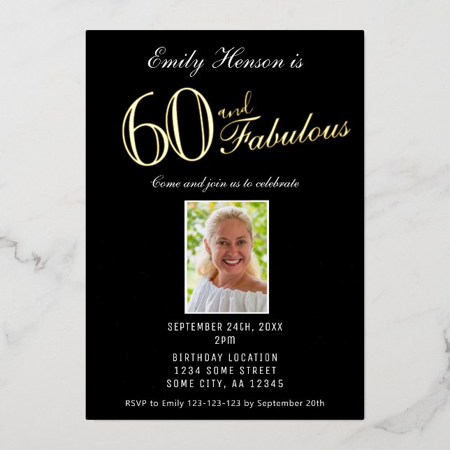 Invitación Con Relieve Metalizado 60 y fabuloso Black 60th Birthday Gold (Anverso)