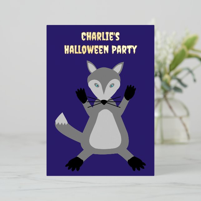 Invitación Con Relieve Metalizado Alarmante Personalizado de Lobo de Halloween (Anverso de pie)