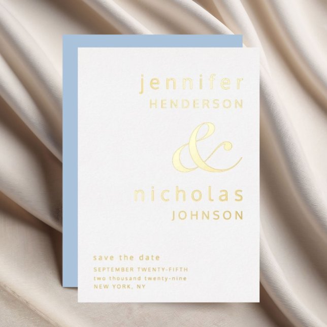 Invitación Con Relieve Metalizado Ampersand Powder Blue Wedding Save The Date Gold (Ampersand Powder Blue Wedding Save The Date Gold Foil Invitation)