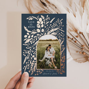 Invitación Con Relieve Metalizado Arco Floral Pintado Romántico Foto Salvar La Fec