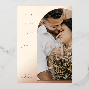 Invitación Con Relieve Metalizado Arco Minimalista Foto Boda 