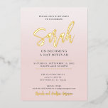 Invitación Con Relieve Metalizado BAT MITZVAH caligrafía moderna oro rosa negro<br><div class="desc">por kat massard >>> WWW.SIMPLYSWEETPAPERIE.COM <<< Un bar dulce Mitzvah Invitación para su hija con un nombre de guión grande en un Relieve metalizado dorado brillante! Me encanta el diseño, pero me gustaría ver algunos cambios - otro esquema de color, producto, agregar una foto o adaptado para una ocasión diferente...</div>