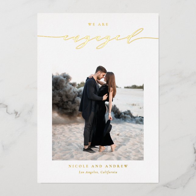 Invitación Con Relieve Metalizado Black Whimsical Script Photo Engagement (Anverso)