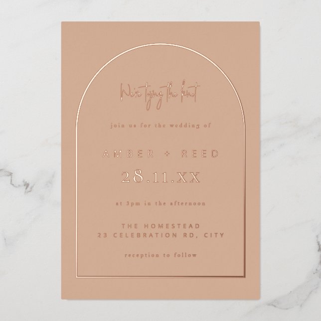 Invitación Con Relieve Metalizado Boda Arco Moderno Rosa Real Dorado (Anverso)