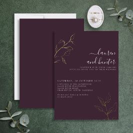 Invitación Con Relieve Metalizado Boda Botánica Moderno Ciruela Púrpura Script Dorad