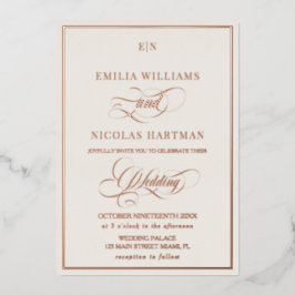 Invitación Con Relieve Metalizado Boda Clásica Monograma Beige y Dorado