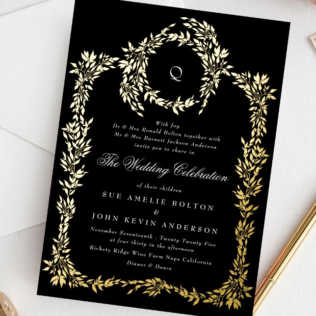 Invitación Con Relieve Metalizado Boda clásico de Escudo negro monograma dorado (Subido por el creador)