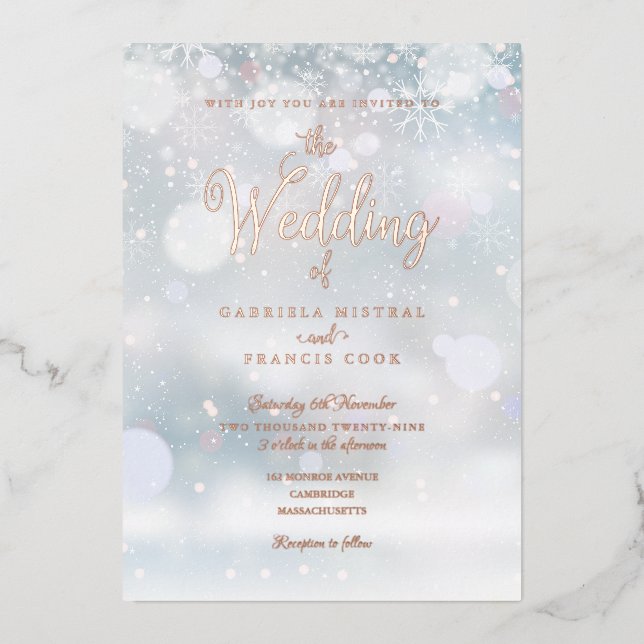 Invitación Con Relieve Metalizado Boda con guión elegante de copos de nieve de invie (Anverso)