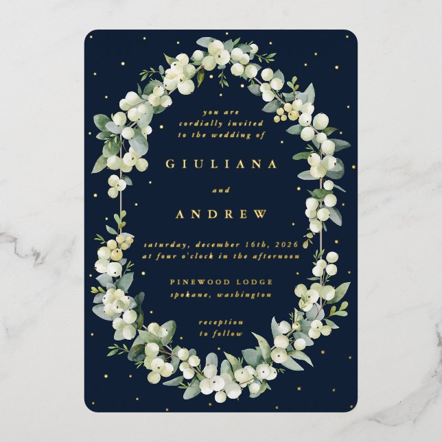 Invitación Con Relieve Metalizado Boda de invierno en Navy Oscuro Snowberry+Eucalypt (Anverso)