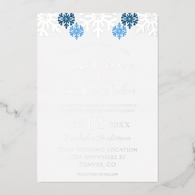 Invitación Con Relieve Metalizado Boda de Invierno Silver Blue Snowflakes (Anverso)