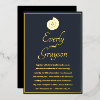 Invitación Con Relieve Metalizado Boda de oro de la Marina Blue Opulence Seashell Be