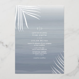 Invitación Con Relieve Metalizado Boda de Playa con Hojas de Palma Chambray Acuarela