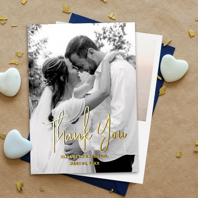 Invitación Con Relieve Metalizado Boda de Relieve metalizado dorado Real en blanco y (Express gratitude with our gold foil thank you card, adding sophistication to your heartfelt message)