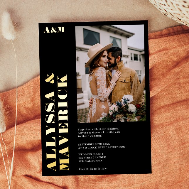 Invitación Con Relieve Metalizado Boda elegante negrita simple de fotos en negro (Elegant Bold simple black photo wedding Foil Invitation)