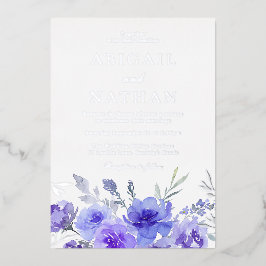 Invitación Con Relieve Metalizado Boda floral de violeta y púrpura con lámina de pla