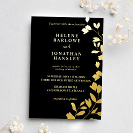 Invitación Con Relieve Metalizado Boda moderna y elegante con flores negras y dorada