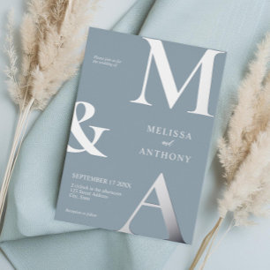 Invitación Con Relieve Metalizado Boda Monograma Minimalista Moderno en Azul Polvo