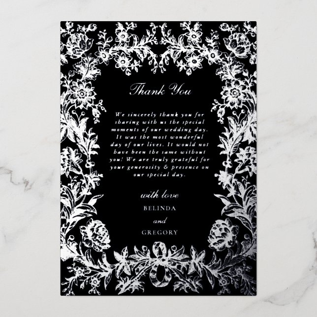 Invitación Con Relieve Metalizado Boda negro floral de Relieve metalizado plateado r (Anverso)