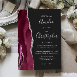 Invitación Con Relieve Metalizado Boda Oscura de Ágata Burgundy Plateada Moderna