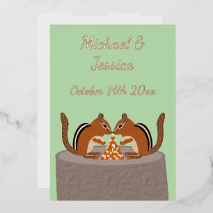Invitación Con Relieve Metalizado Boda Otoñal de Ardillas Lindas Personalizada