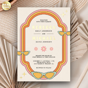 Invitación Con Relieve Metalizado Boda Retro Colorido Groovy Marco Dorado Boho 70s