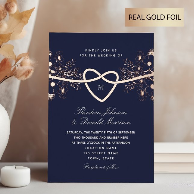 Invitación Con Relieve Metalizado Boda Romántica de Azul Marino y Dorado (Subido por el creador)