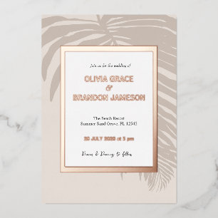 Invitación Con Relieve Metalizado Boda Tropical de Hoja de Palma Dorada Neutral