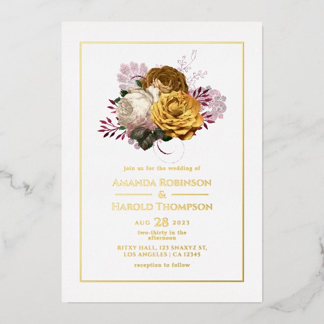 Invitación Con Relieve Metalizado Borgoña blanca y Boda floral de oro (Anverso)