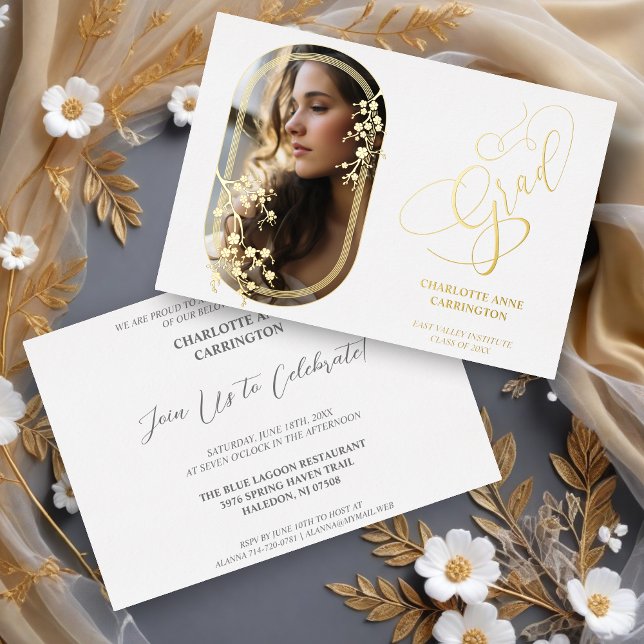 Invitación Con Relieve Metalizado Botanical Cherry Blossom Flowers Oval Frame Photo  (Botanical Cherry Blossom Flowers Oval Frame Photo Graduate Gold Metallic Foil Invitation Card. )