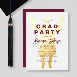 Invitación Con Relieve Metalizado Boy Modern Burgundy Gold Graduation Party