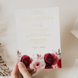 Invitación Con Relieve Metalizado Burgundy Red Elegance Red Rose Quinceanera Gold