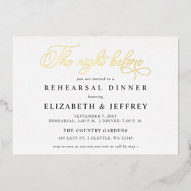 Invitación Con Relieve Metalizado Caligrafía La noche antes de la cena del ensayo (Anverso)