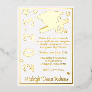 Invitación Con Relieve Metalizado Cápsula, Diploma, Estrellas Graduadas en Blanco y