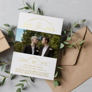 Invitación Con Relieve Metalizado Celebra Con El Nuevo Sr. Y El Sr. Photo