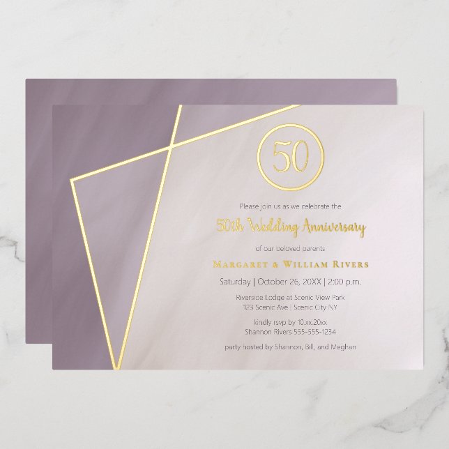 Invitación Con Relieve Metalizado celebración del 50 aniversario marco dorado ciruel (Anverso/Reverso)