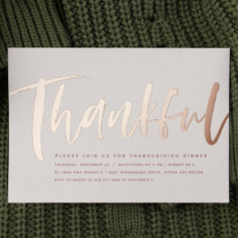 Invitación Con Relieve Metalizado Cena de Acción de Gracias moderna en oro rosa agra