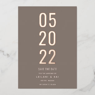 Invitación Con Relieve Metalizado Chocolate Minimalista para Guardar la Fecha