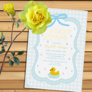 Invitación Con Relieve Metalizado Chubasquero de lunares para Baby Shower de Niño