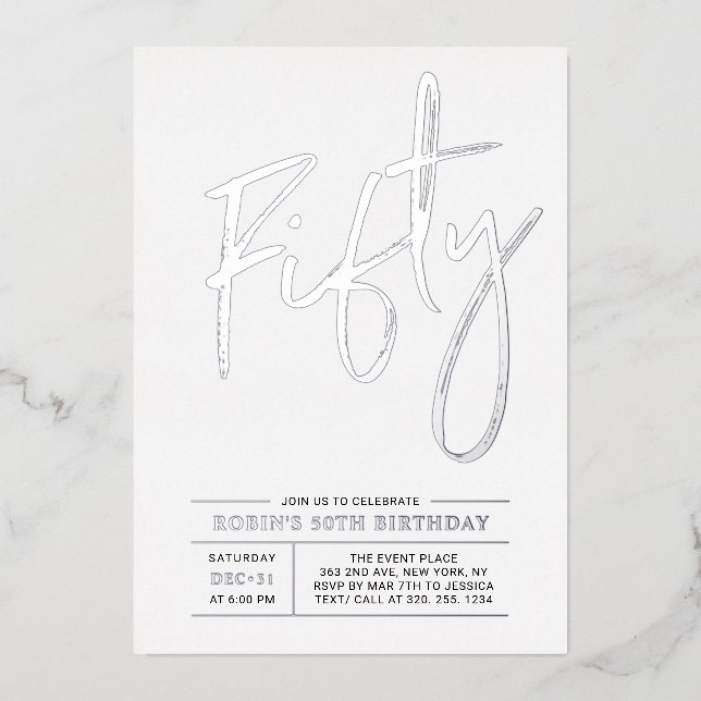 Invitación Con Relieve Metalizado Cincuenta | Modern Silver 50th Birthday Party (Anverso)
