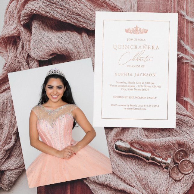 Invitación Con Relieve Metalizado Classic Elegant Rose Gold Photo Quinceanera  (Subido por el creador)