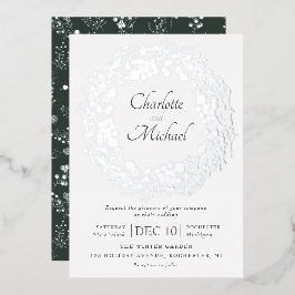 Invitación Con Relieve Metalizado Corona de boda de bayas de invierno de plata