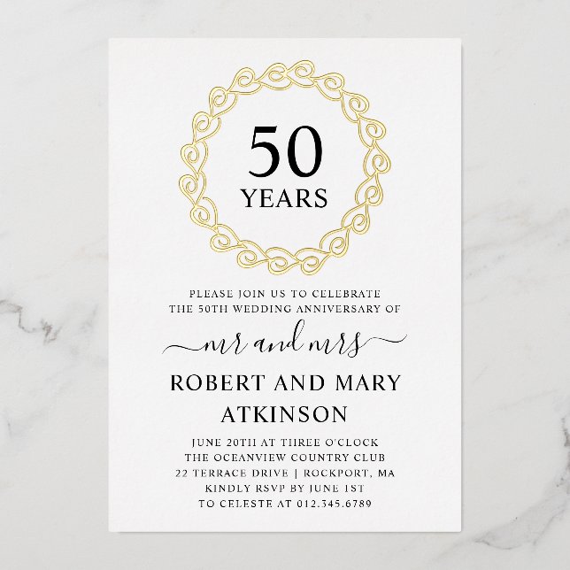 Invitación Con Relieve Metalizado Corona de Corazones para Fiesta de Aniversario de  (Anverso)