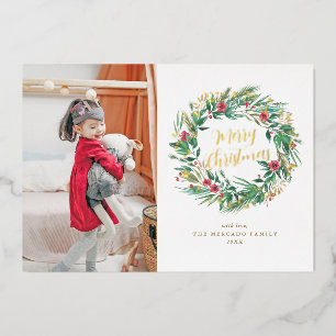 Invitación Con Relieve Metalizado Corona de Navidad de Acuarela de Pino y Bayas Foto